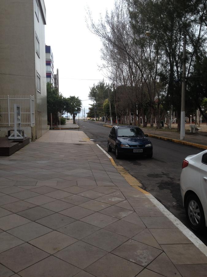 Apto Otima Localizacao Apartment Capao da Canoa Exterior photo