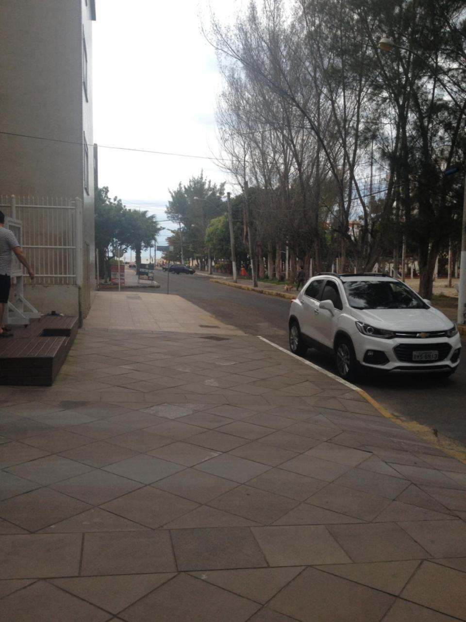 Apto Otima Localizacao Apartment Capao da Canoa Exterior photo